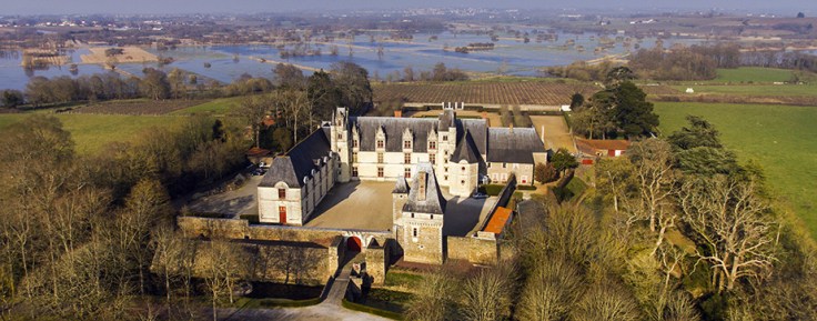 vue-aerienne-chateau-de-goulaine